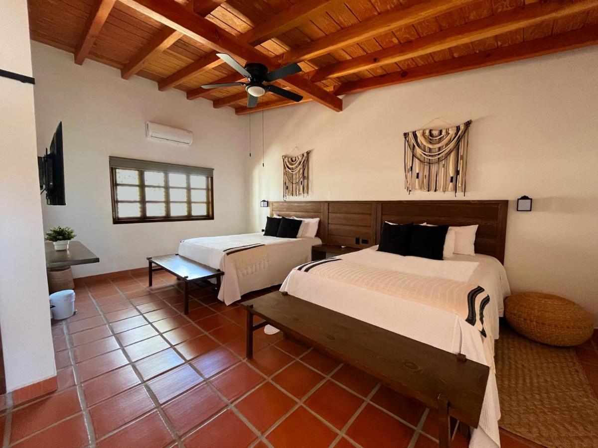 مبيت وإفطار فالي دي جوادالوبي Casa Entrevez المظهر الخارجي الصورة