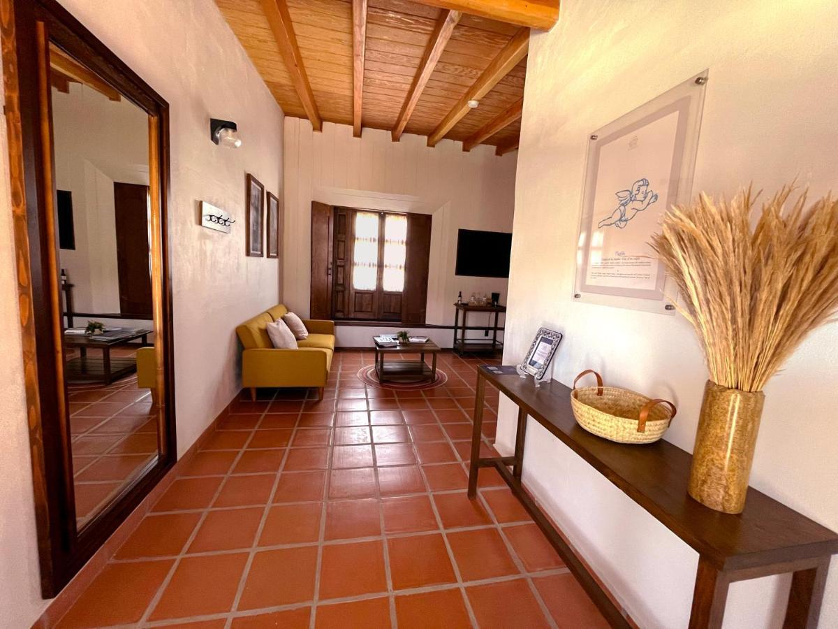مبيت وإفطار فالي دي جوادالوبي Casa Entrevez المظهر الخارجي الصورة